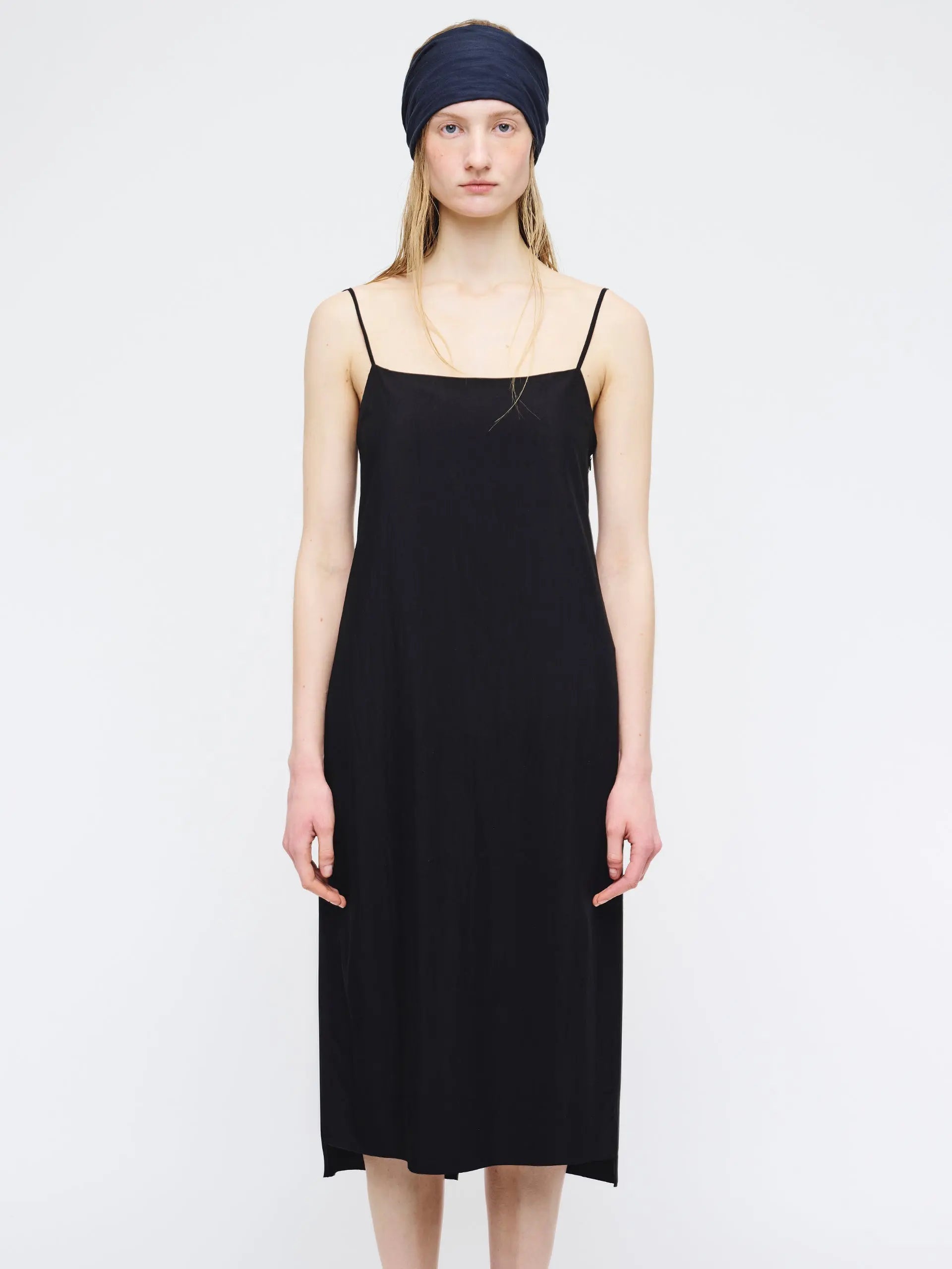 MINIMAL SLIP DRESS_black margesherwood
