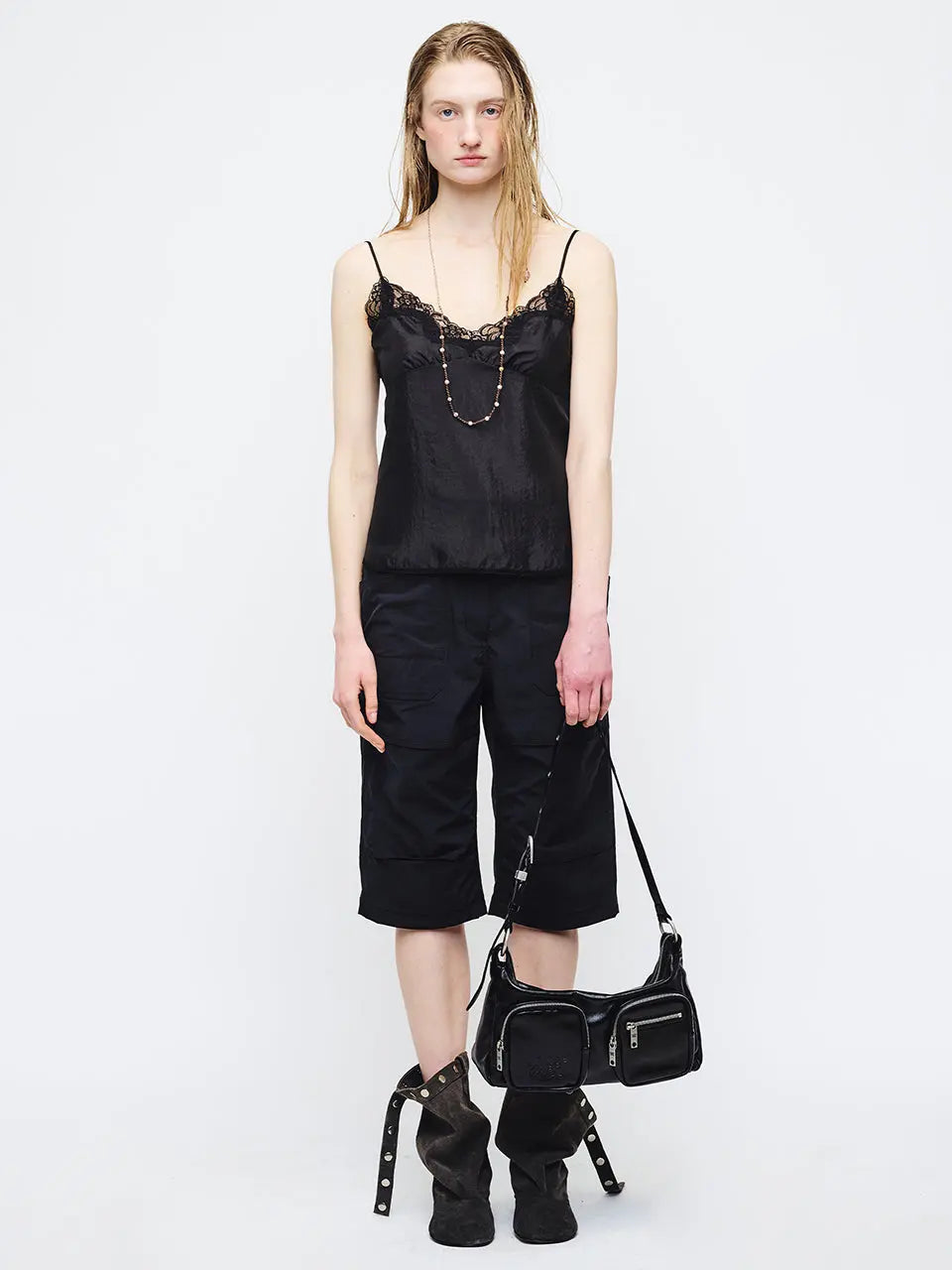OUTPOCKET HOBO_black glossy plain margesherwood