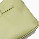 GRANDMA USED SHOULDER BAG_avocado pull-up margesherwood