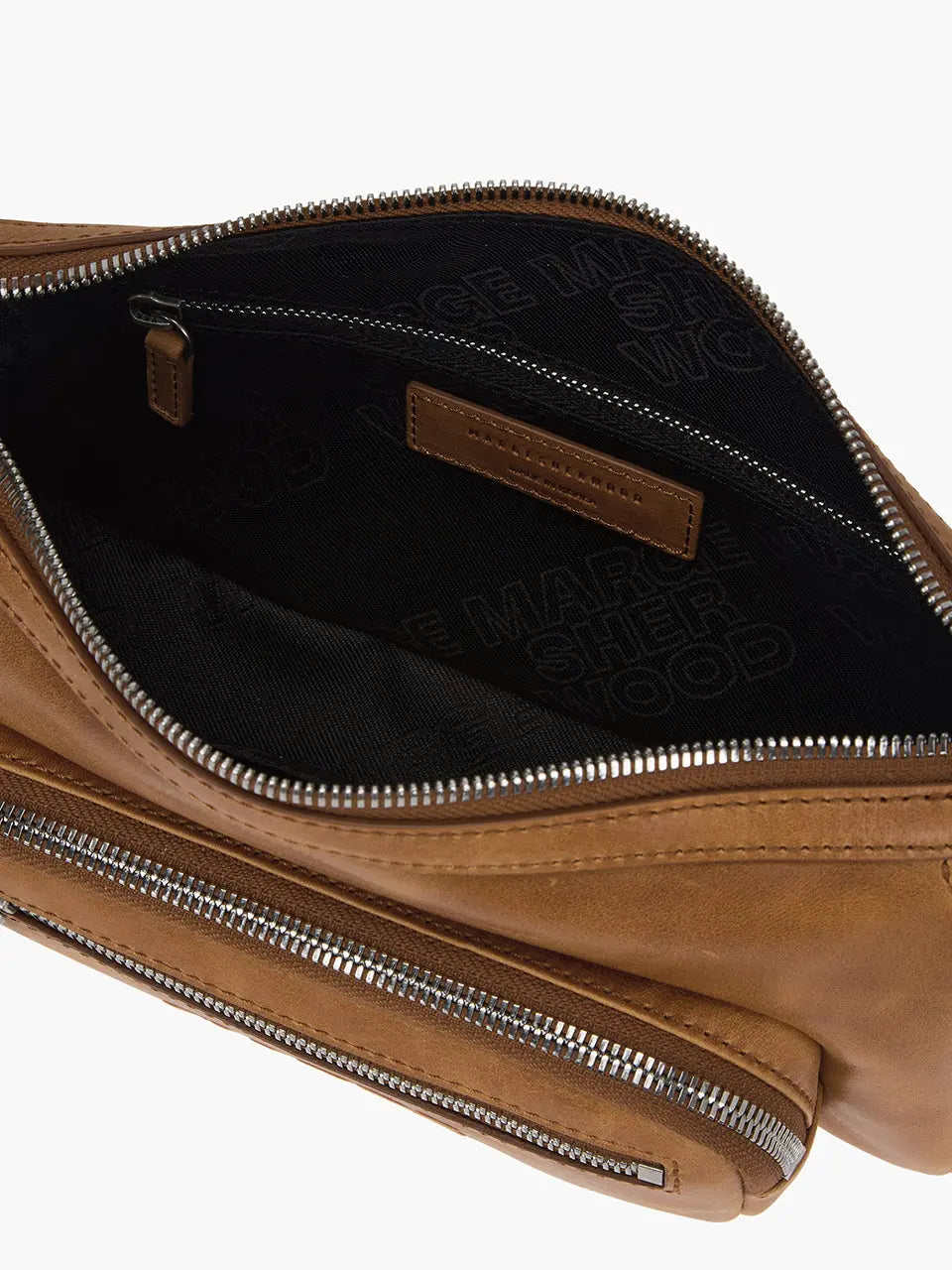 OUTPOCKET HOBO MINI_saddle brown pull-up margesherwood