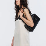 SOFT BOSTON SMALL_black plain margesherwood